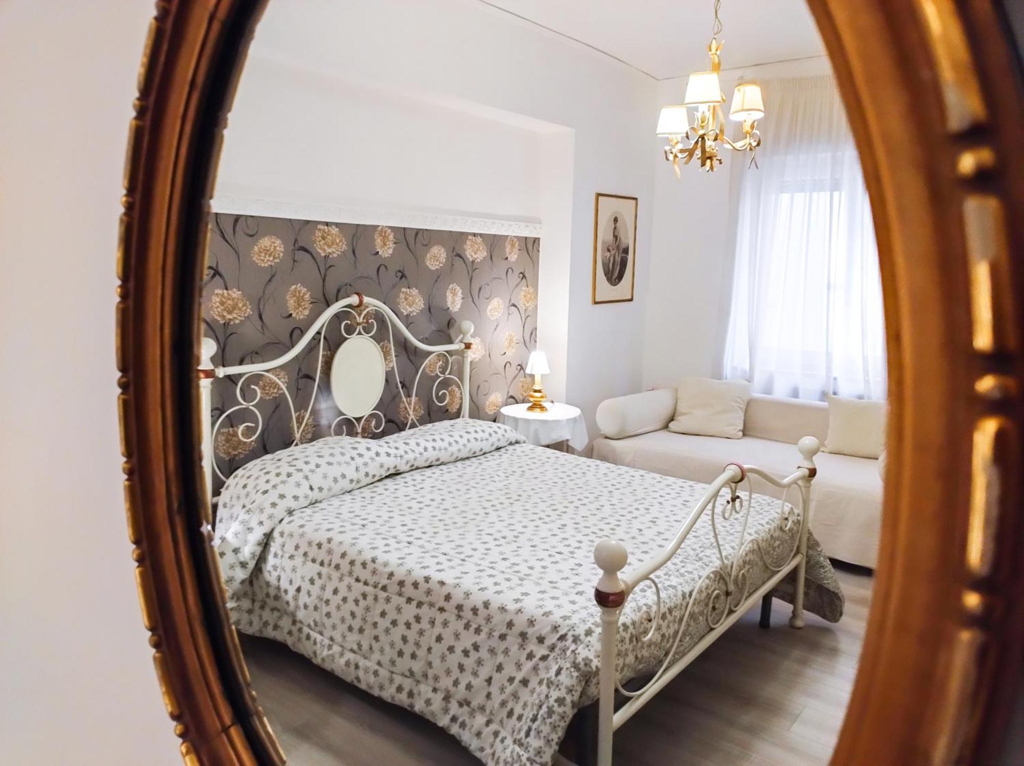 Casa Alessandro Casa Maria Francesca Νάπολη Εξωτερικό φωτογραφία